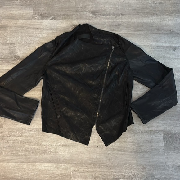 BlankNYC Moto Jacket Black Faux Leather Snakeskin Zip Up Women's Size Medium - Picture 1 of 10